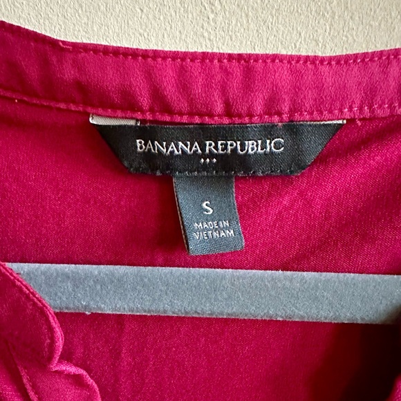 Banana Republic Mixed Media Top - Picture 3 of 6